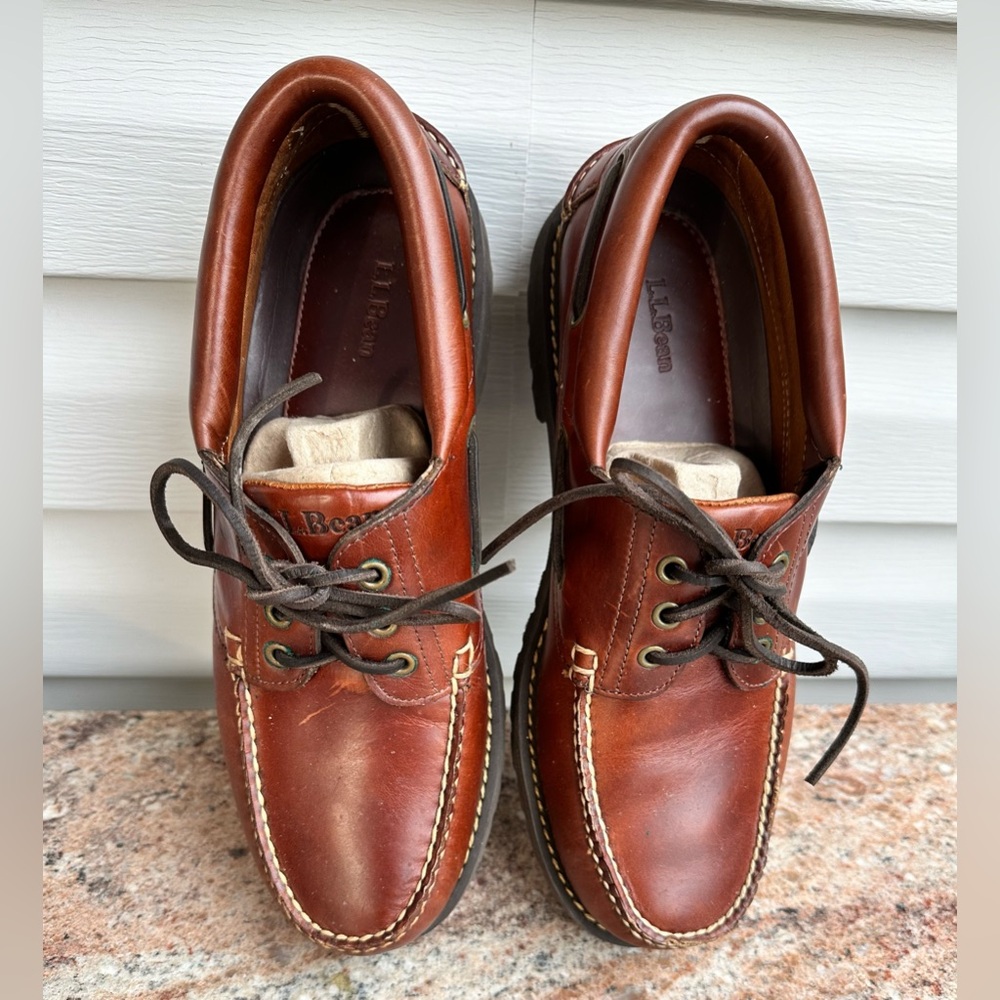 LL Bean- men’s brown shoe